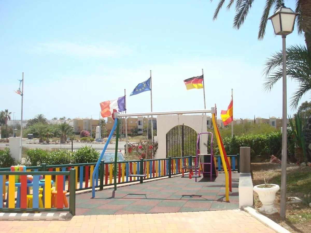 Impressive Apartment In Ground Floor With Terrace Of 2 Rooms, A A And Pool 2 Playas de Vera Holiday home