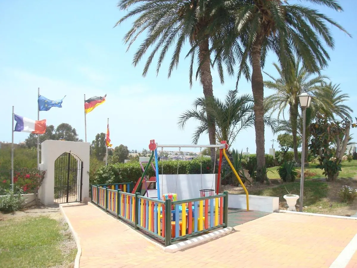Impressive Apartment In Ground Floor With Terrace Of 2 Rooms, A A And Pool 2 Playas de Vera