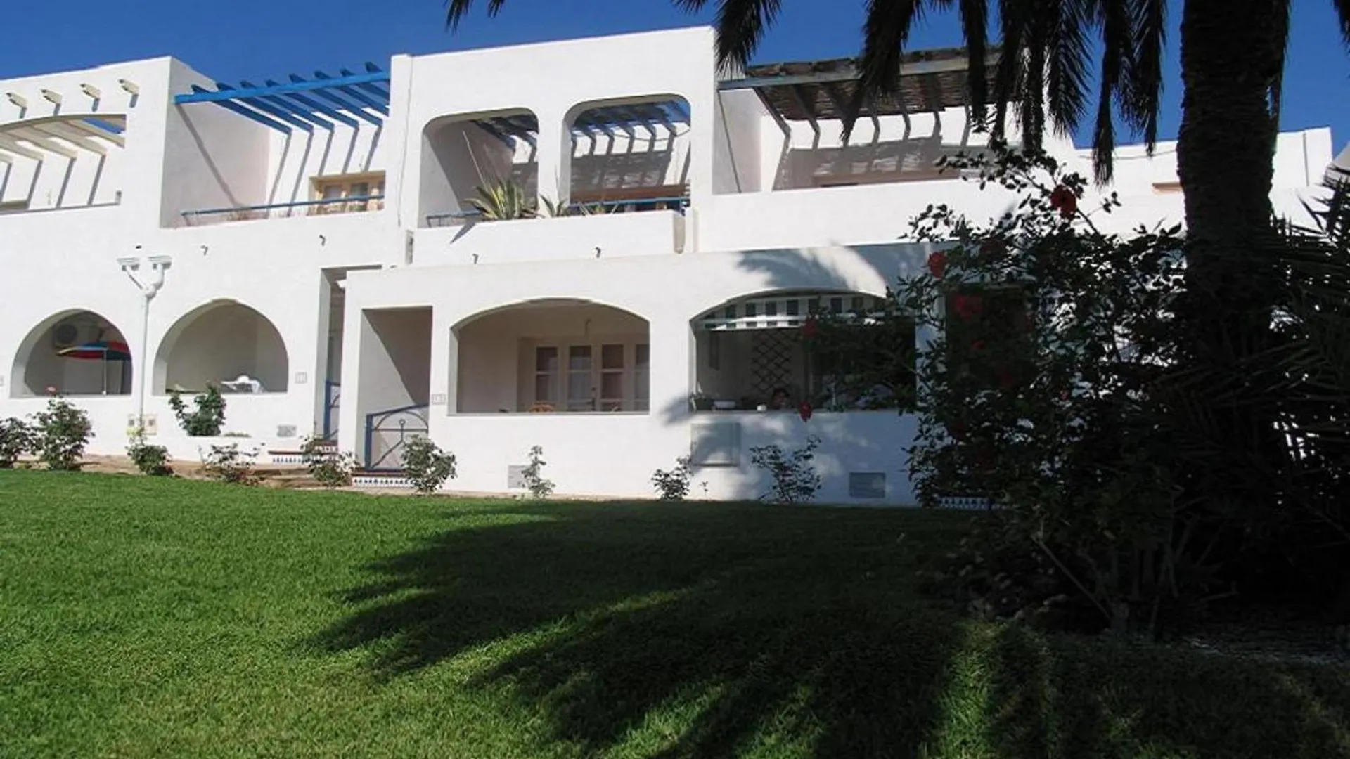 Impressive Apartment In Ground Floor With Terrace Of 2 Rooms, A A And Pool 2 Playas de Vera
